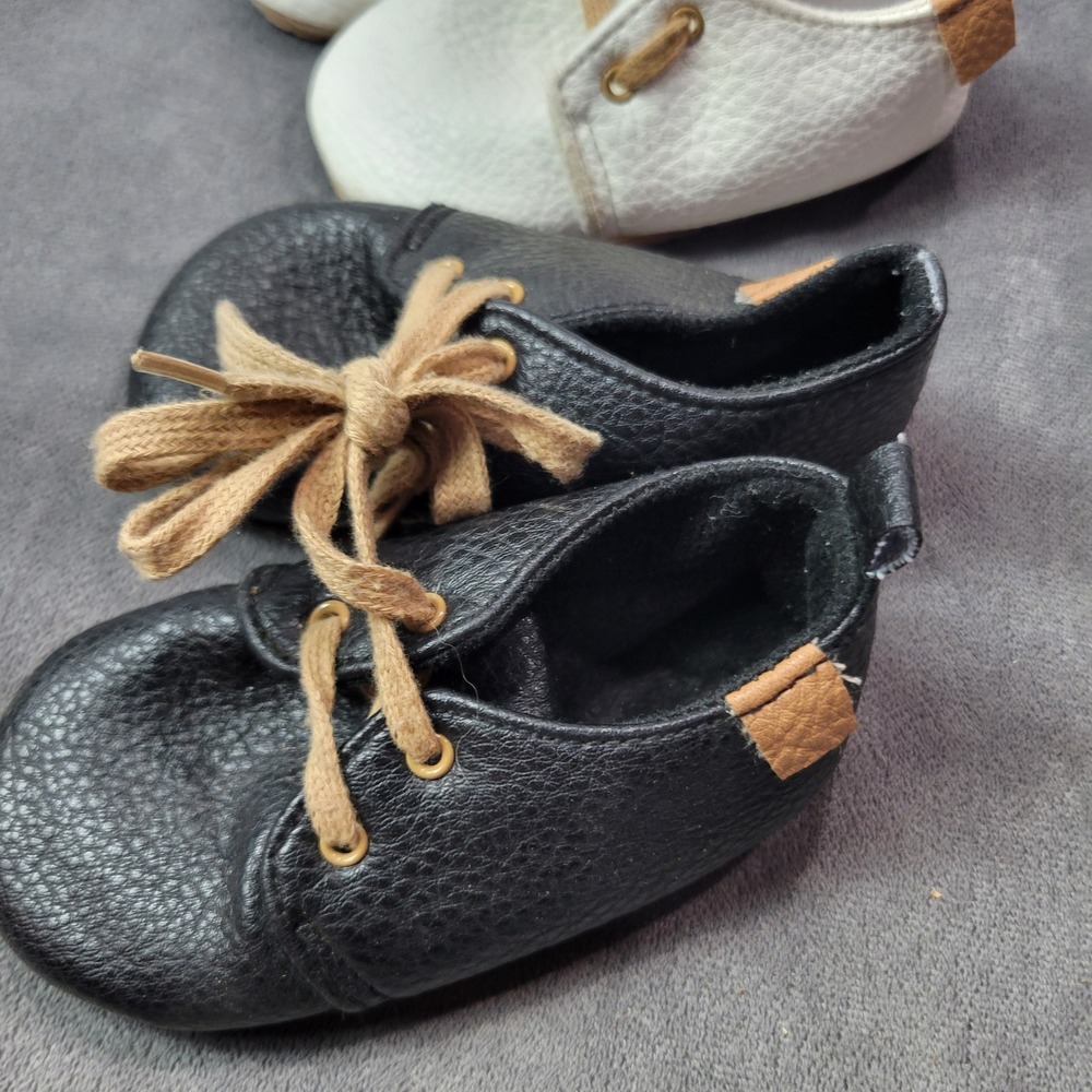 Baby Soft Sole Moccasins Bundle Black White Faux Leather Size 13 5in Minimalist - Picture 2 of 9
